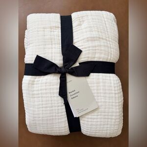 NWT West Elm King Dreamy Gauze Cotton Blanket - White